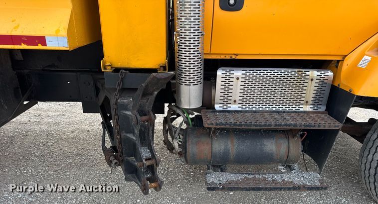 image for item DU3484 2013 International WorkStar 7500 dump truck