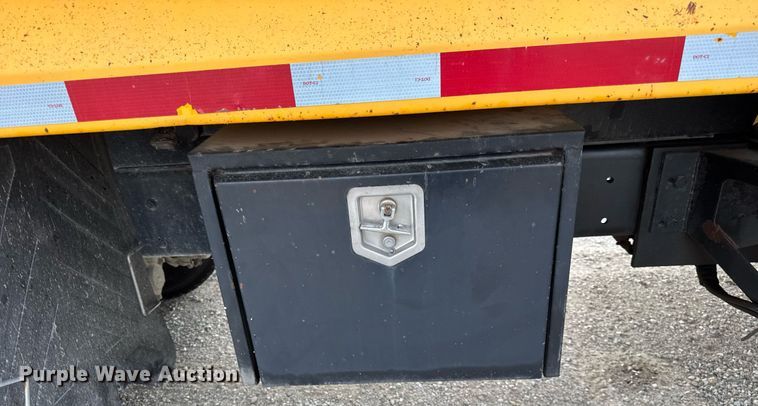 image for item DU3484 2013 International WorkStar 7500 dump truck