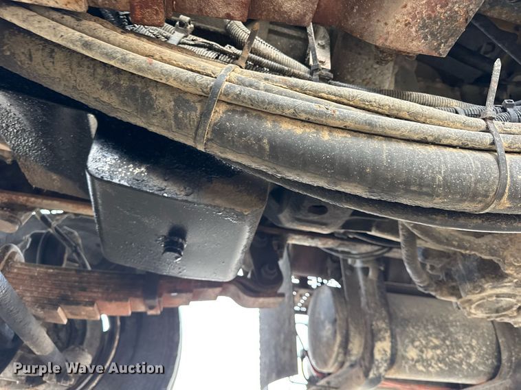 image for item DU3484 2013 International WorkStar 7500 dump truck