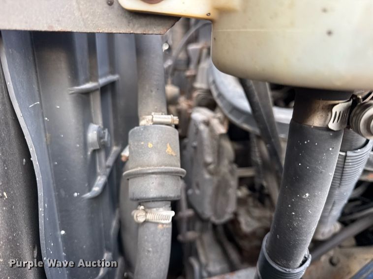 image for item DU3484 2013 International WorkStar 7500 dump truck