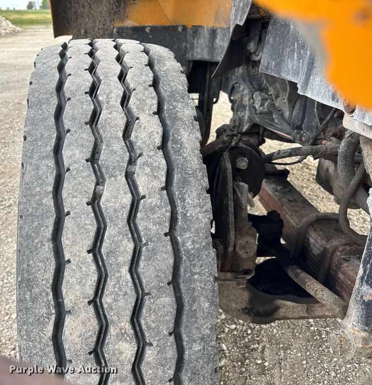 image for item DU3484 2013 International WorkStar 7500 dump truck