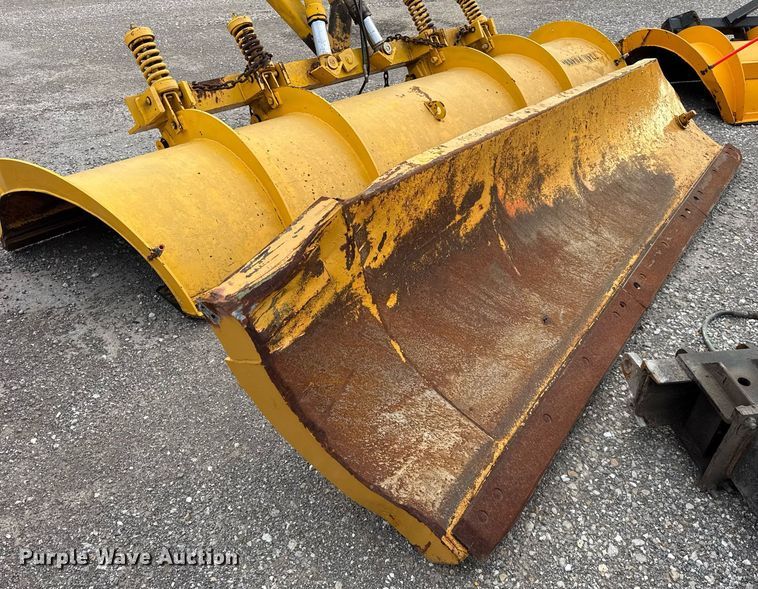 image for item DU3484 2013 International WorkStar 7500 dump truck