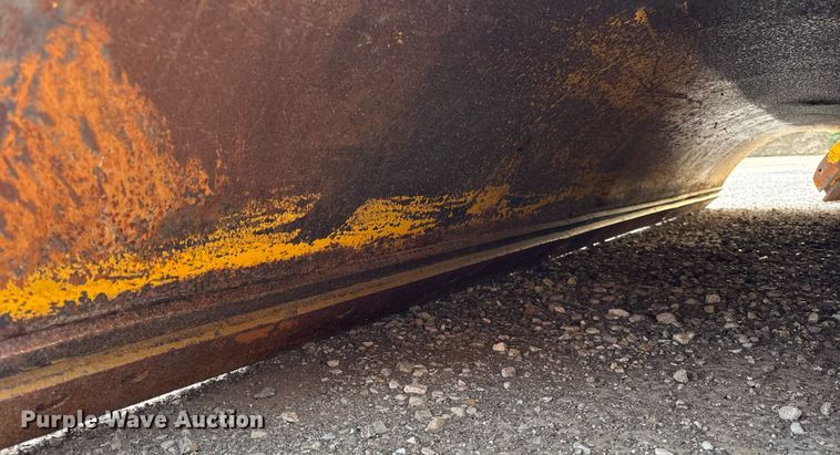 image for item DU3484 2013 International WorkStar 7500 dump truck