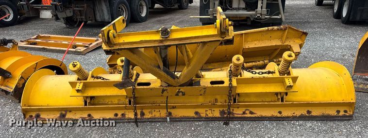 image for item DU3484 2013 International WorkStar 7500 dump truck