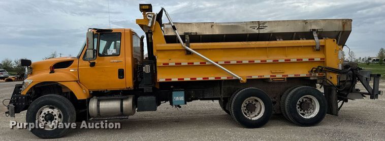 image for item DU3485 2010 International WorkStar 7500 dump truck