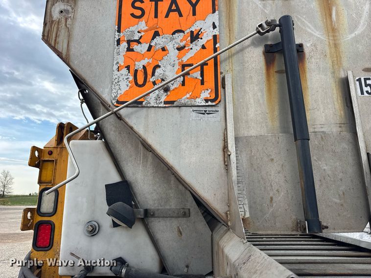 image for item DU3485 2010 International WorkStar 7500 dump truck