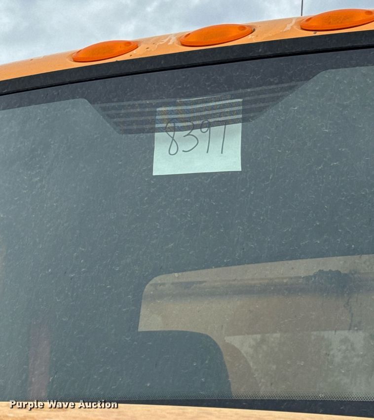 image for item DU3485 2010 International WorkStar 7500 dump truck