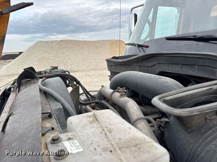 image for item DU3485 2010 International WorkStar 7500 dump truck