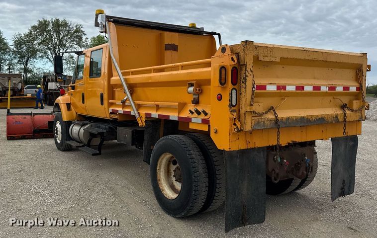 image for item DU3487 2006 International 7400 dump truck