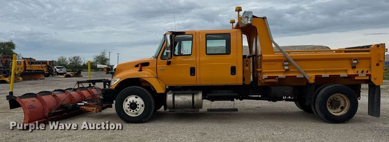 image for item DU3487 2006 International 7400 dump truck