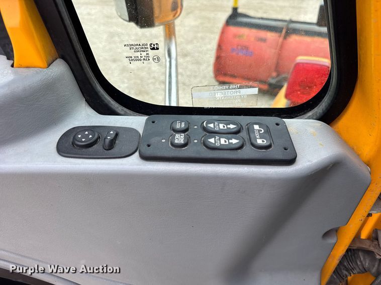 image for item DU3487 2006 International 7400 dump truck