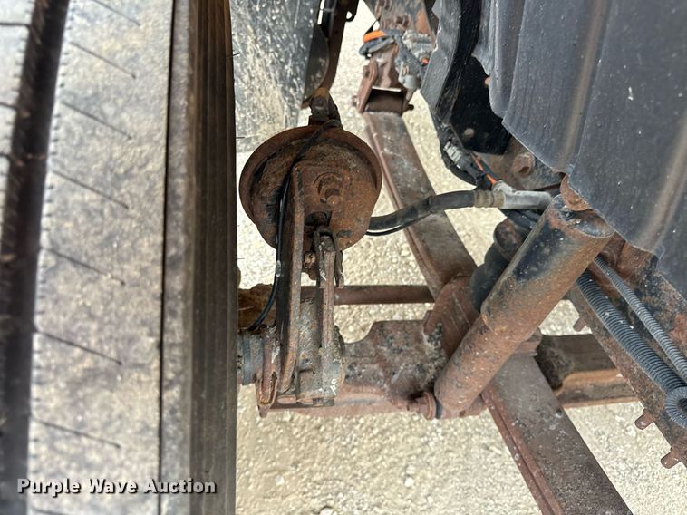 image for item DU3487 2006 International 7400 dump truck