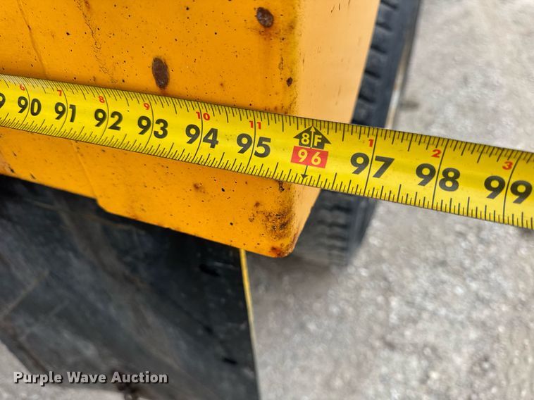 image for item DU3488 2006 International 7400 Crew Cab dump truck