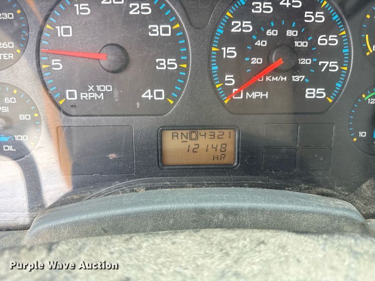 image for item DU3488 2006 International 7400 Crew Cab dump truck