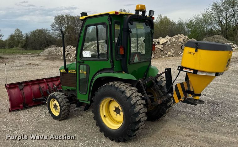 image for item DU3490 2000 John Deere 4300 MFWD tractor