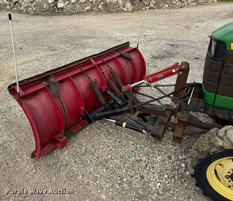 image for item DU3490 2000 John Deere 4300 MFWD tractor