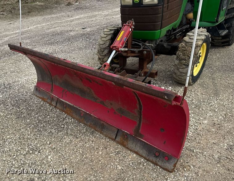 image for item DU3490 2000 John Deere 4300 MFWD tractor