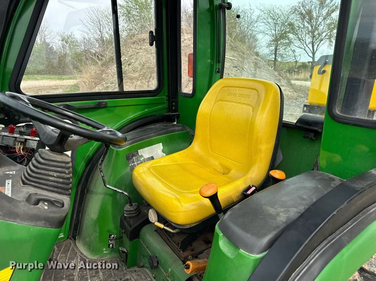 image for item DU3490 2000 John Deere 4300 MFWD tractor