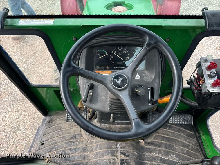image for item DU3490 2000 John Deere 4300 MFWD tractor