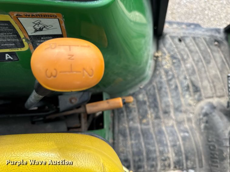 image for item DU3490 2000 John Deere 4300 MFWD tractor