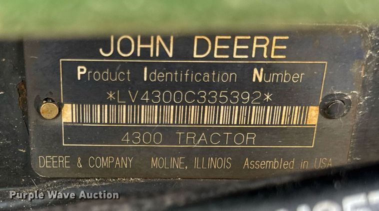 image for item DU3490 2000 John Deere 4300 MFWD tractor
