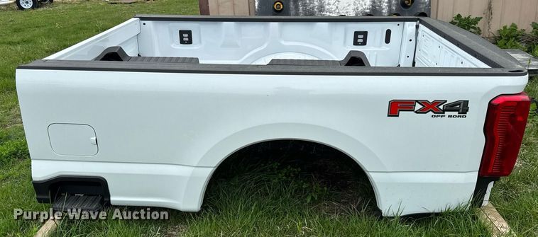 image for item DU3491 2024 Ford F250 pickup truck bed