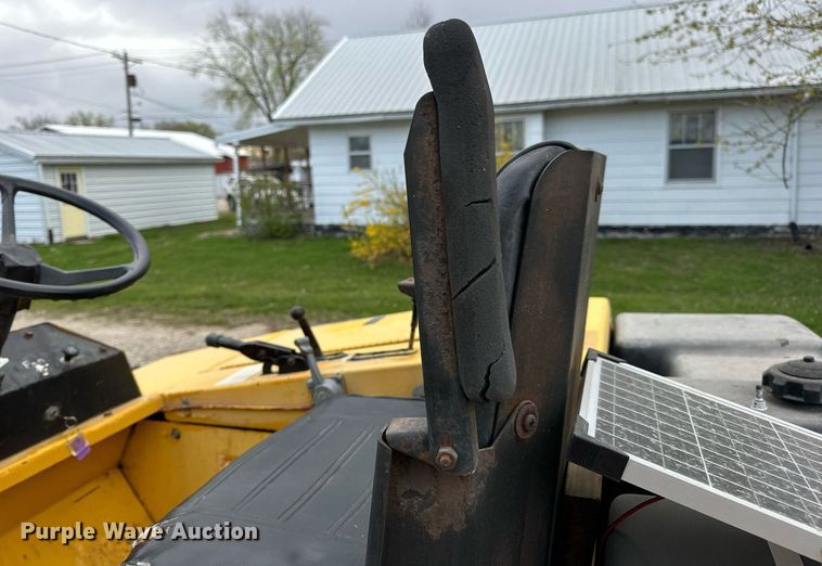 image for item DV1904 Stone AVR400 double drum vibratory roller