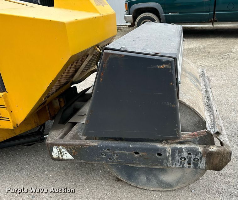 image for item DV1904 Stone AVR400 double drum vibratory roller