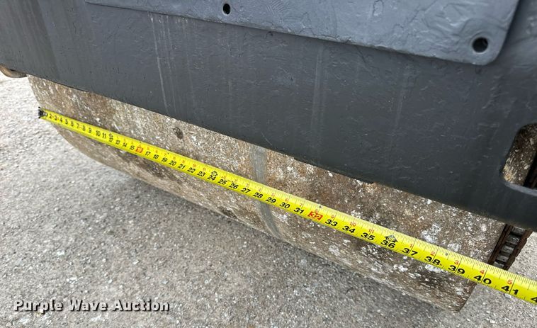 image for item DV1904 Stone AVR400 double drum vibratory roller