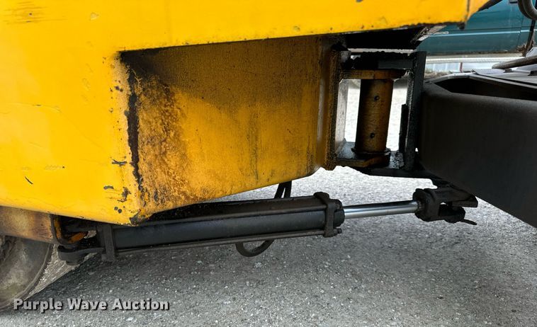 image for item DV1904 Stone AVR400 double drum vibratory roller