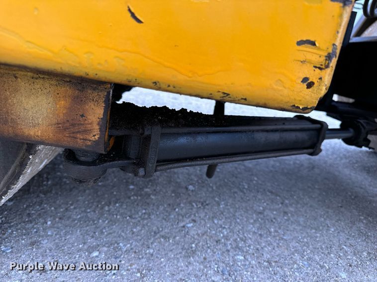 image for item DV1904 Stone AVR400 double drum vibratory roller