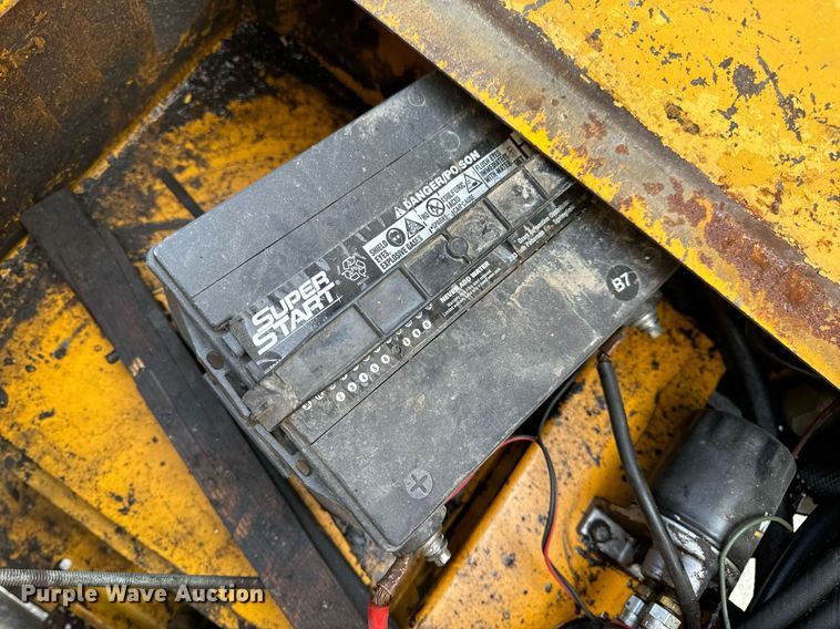 image for item DV1904 Stone AVR400 double drum vibratory roller