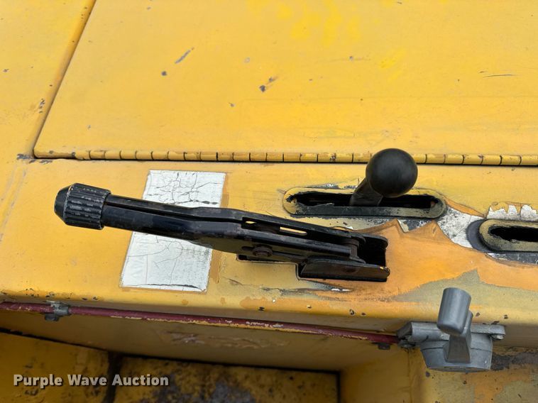 image for item DV1904 Stone AVR400 double drum vibratory roller