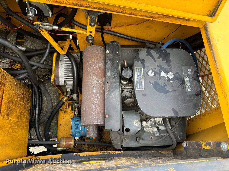 image for item DV1904 Stone AVR400 double drum vibratory roller