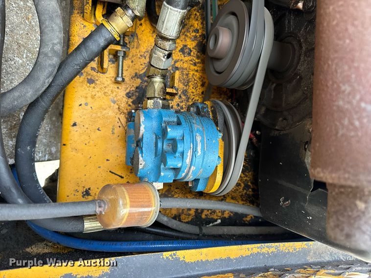 image for item DV1904 Stone AVR400 double drum vibratory roller