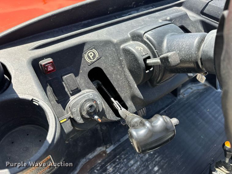 image for item DV1907 2017 Kubota RTV 1120D utility vehicle