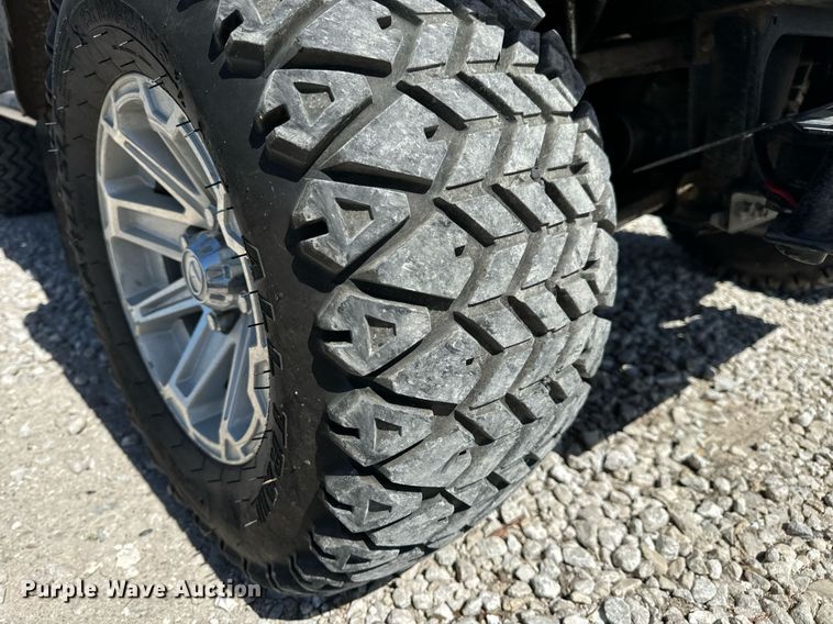 image for item DV1907 2017 Kubota RTV 1120D utility vehicle