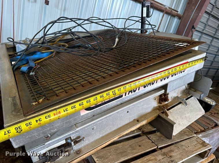 image for item DV1908 Curtis Fast-Cast 550 Series spreader