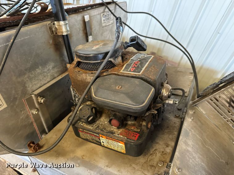 image for item DV1908 Curtis Fast-Cast 550 Series spreader