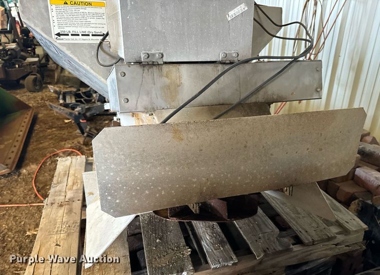 image for item DV1908 Curtis Fast-Cast 550 Series spreader