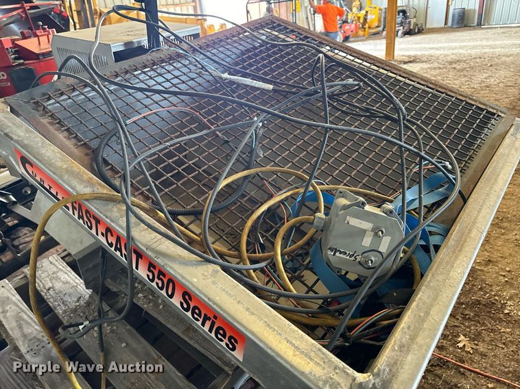 image for item DV1908 Curtis Fast-Cast 550 Series spreader