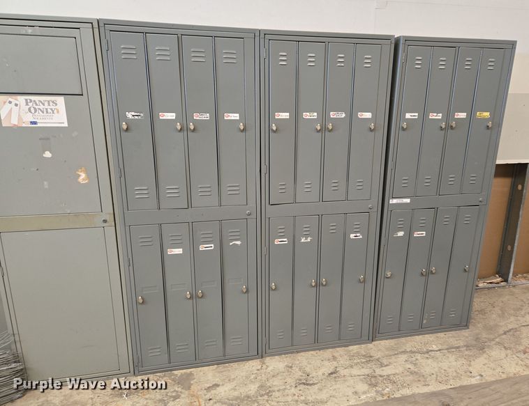 image for item DW8704 Lockers