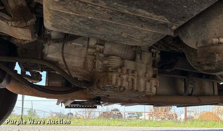 image for item EF3004 2002 International 4900 pumper fire truck