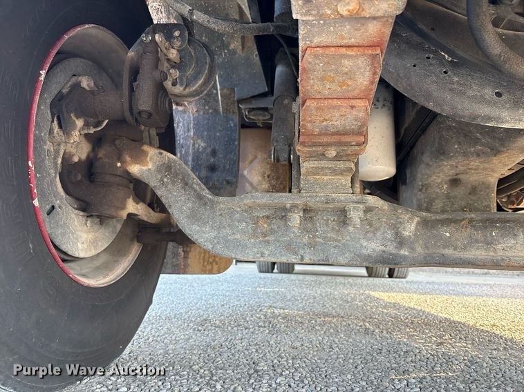 image for item EF3004 2002 International 4900 pumper fire truck