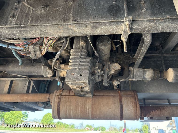 image for item EF3004 2002 International 4900 pumper fire truck