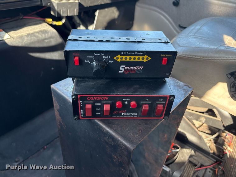 image for item EF3004 2002 International 4900 pumper fire truck