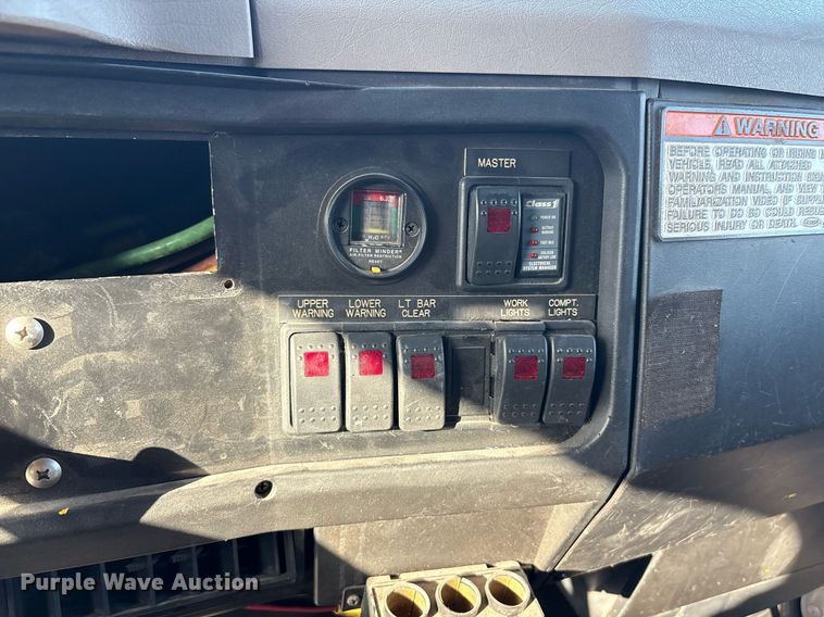 image for item EF3004 2002 International 4900 pumper fire truck