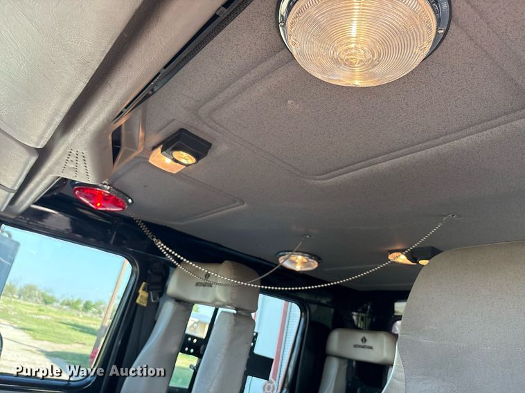 image for item EF3004 2002 International 4900 pumper fire truck