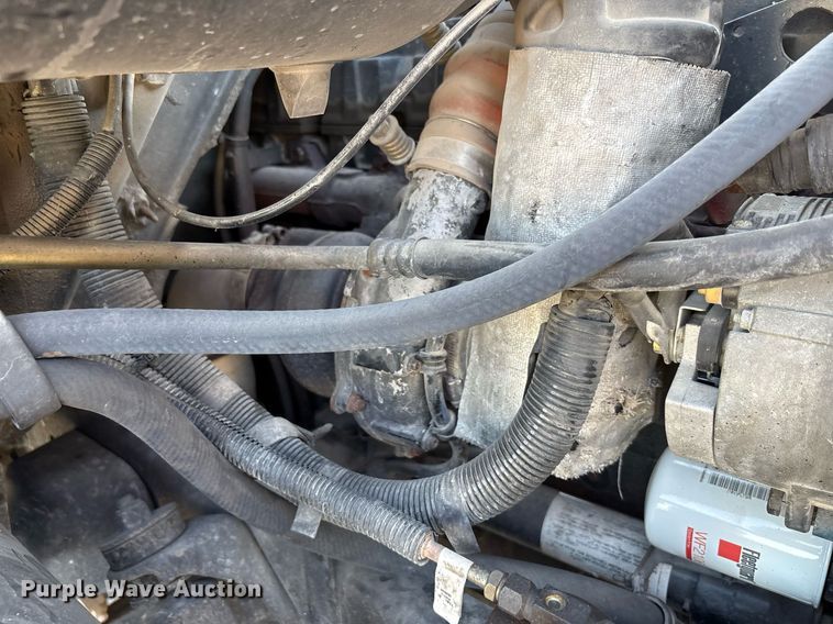 image for item EF3004 2002 International 4900 pumper fire truck