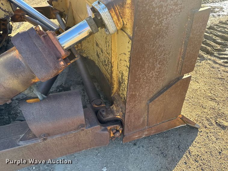 image for item EG6192 1982 Caterpillar D7G dozer